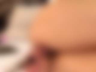 IrisRoss's Live Sex Cam Show