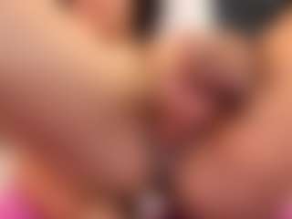 IrisRoss's Live Sex Cam Show
