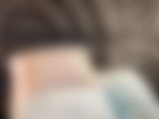 IrisRoss's Live Sex Cam Show