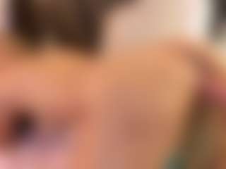 IrisRoss's Live Sex Cam Show