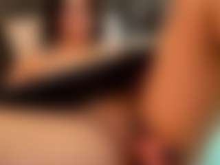 IrisRoss's Live Sex Cam Show