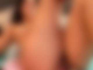 IrisRoss's Live Sex Cam Show