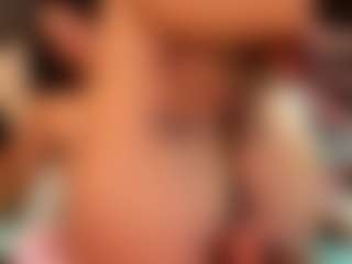 IrisRoss's Live Sex Cam Show