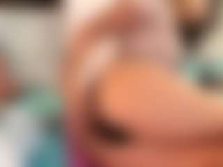 IrisRoss's Live Sex Cam Show