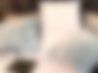 IrisRoss's Live Sex Cam Show