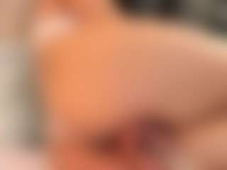 IrisRoss's Live Sex Cam Show