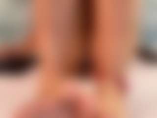 IrisRoss's Live Sex Cam Show