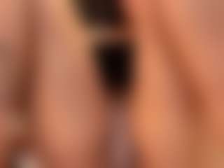IrisRoss's Live Sex Cam Show