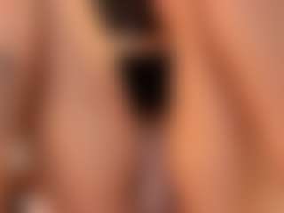 IrisRoss's Live Sex Cam Show