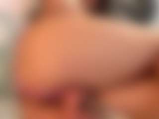 IrisRoss's Live Sex Cam Show