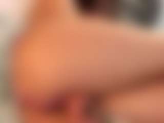 IrisRoss's Live Sex Cam Show