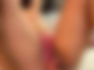 IrisRoss's Live Sex Cam Show