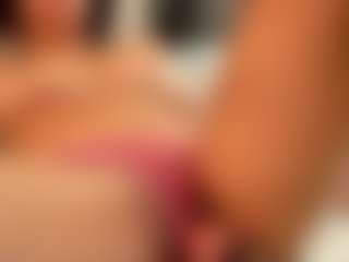 IrisRoss's Live Sex Cam Show