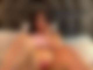 IrisRoss's Live Sex Cam Show