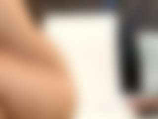 IrisRoss's Live Sex Cam Show