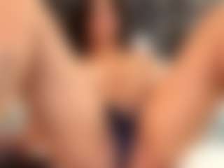 IrisRoss's Live Sex Cam Show