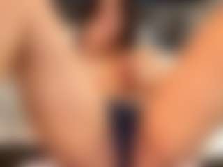 IrisRoss's Live Sex Cam Show
