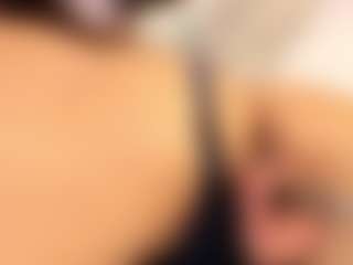 IrisRoss's Live Sex Cam Show