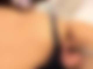 IrisRoss's Live Sex Cam Show
