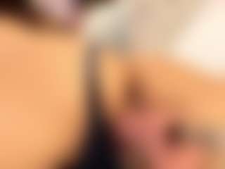 IrisRoss's Live Sex Cam Show