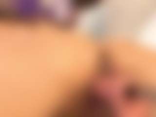 IrisRoss's Live Sex Cam Show