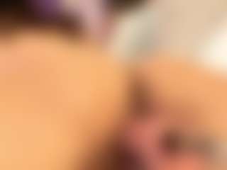 IrisRoss's Live Sex Cam Show