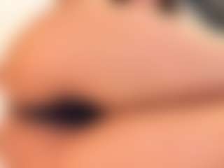 IrisRoss's Live Sex Cam Show
