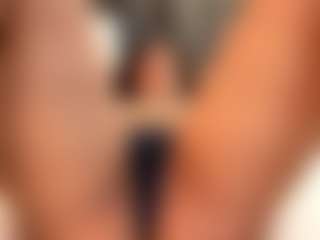 IrisRoss's Live Sex Cam Show