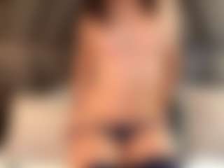 IrisRoss's Live Sex Cam Show
