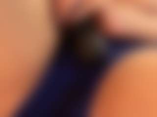 IrisRoss's Live Sex Cam Show