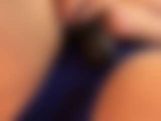 IrisRoss's Live Sex Cam Show