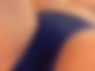 IrisRoss's Live Sex Cam Show