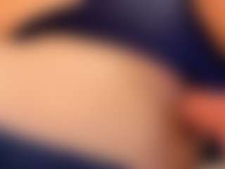 IrisRoss's Live Sex Cam Show