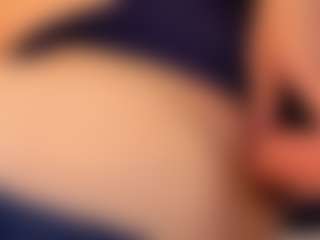 IrisRoss's Live Sex Cam Show