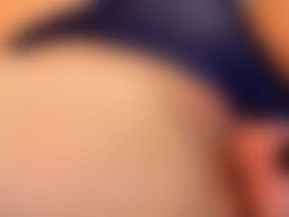 IrisRoss's Live Sex Cam Show