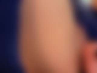 IrisRoss's Live Sex Cam Show