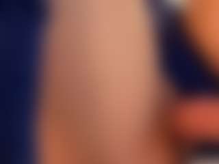 IrisRoss's Live Sex Cam Show