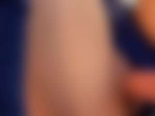 IrisRoss's Live Sex Cam Show
