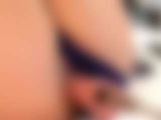 IrisRoss's Live Sex Cam Show