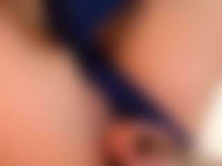 IrisRoss's Live Sex Cam Show