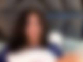 IrisRoss's Live Sex Cam Show