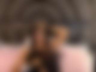 IrisRoss's Live Sex Cam Show