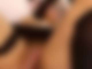 IrisRoss's Live Sex Cam Show