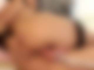 IrisRoss's Live Sex Cam Show