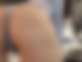 IrisRoss's Live Sex Cam Show