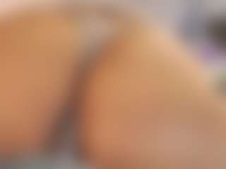 IrisRoss's Live Sex Cam Show