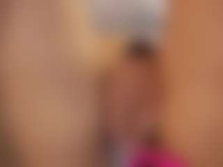 IrisRoss's Live Sex Cam Show