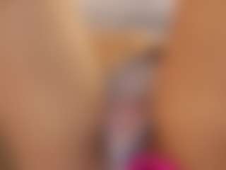 IrisRoss's Live Sex Cam Show