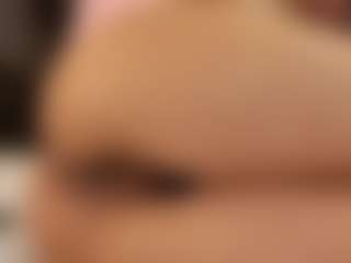 IrisRoss's Live Sex Cam Show