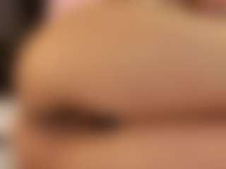 IrisRoss's Live Sex Cam Show